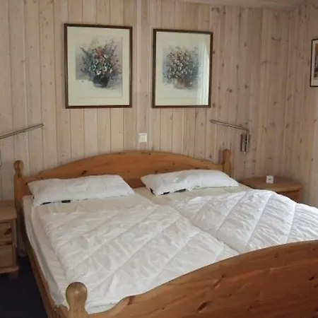 Mit Sauna Im Mirow 펜션 그랜조우
